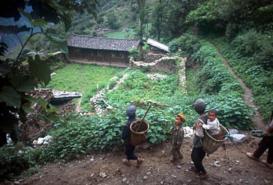 Tiger Leaping Gorge, Yunnan, China (2001